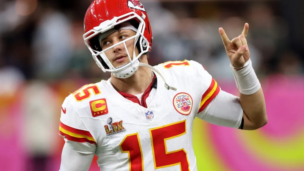 Patrick Mahomes celebrating a score