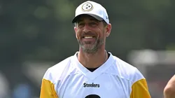 Aaron Rodgers #8 of the Pittsburgh Steelers in action during Minicamp at UPMC Rooney Sports Complex on June 12, 2025 in Pittsburgh, Pennsylvania.