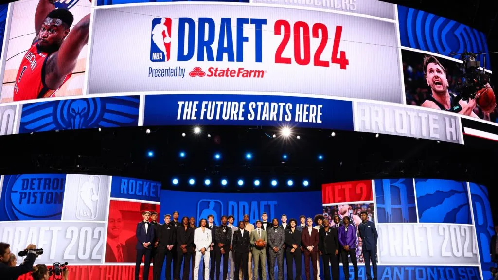 The top prospects pose for a photo prior to the first round of the 2024 NBA Draft at Barclays Center on June 26, 2024. (Source: Sarah Stier/Getty Images)