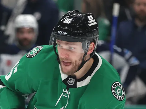 Stars secure Mikko Rantanen’s top teammate for at least one more season