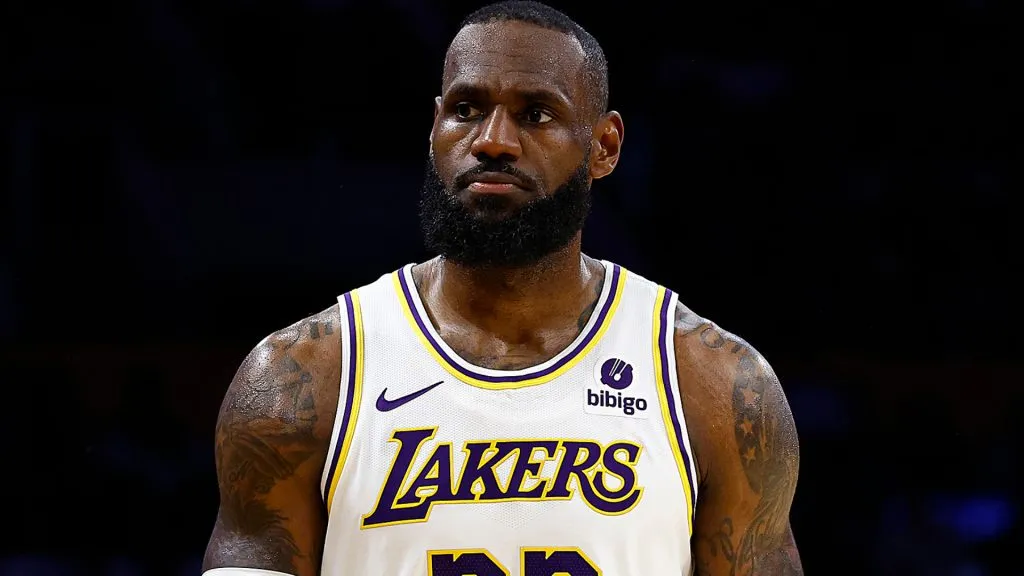 LeBron James reacting in a Lakers' game