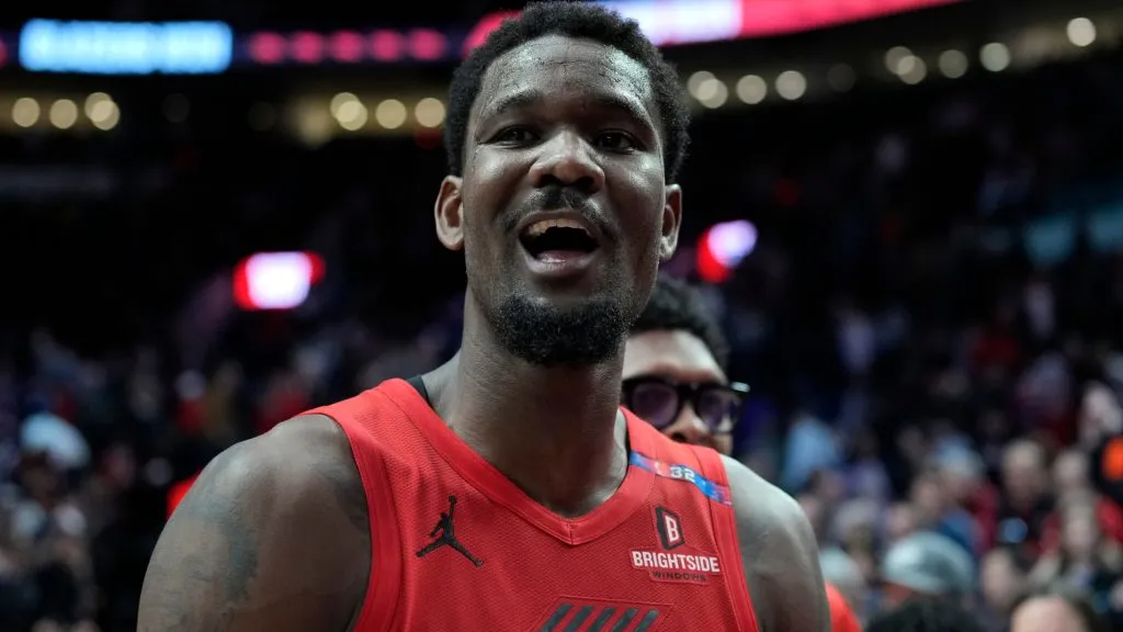 Hawks star Deandre Ayton