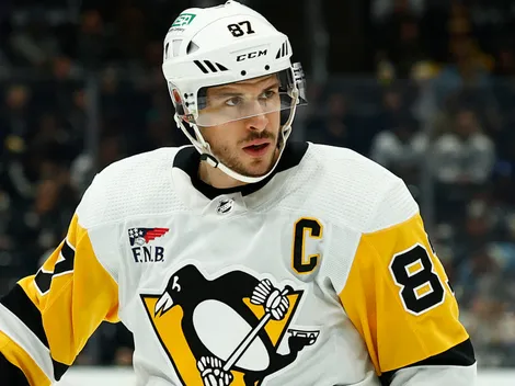 NHL News: Sidney Crosby retains key teammate on the Penguins with Maple Leafs background