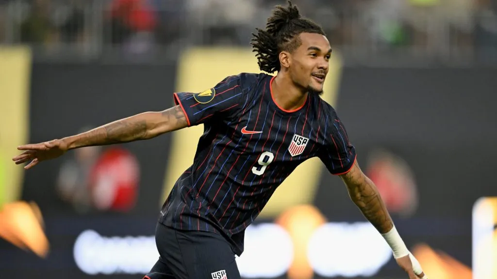 Damion Downs #9 of United States celebrates after scoring the winning penalty kick during the penalty shootout against Costa Rica. (Stephen Maturen/Getty Images)