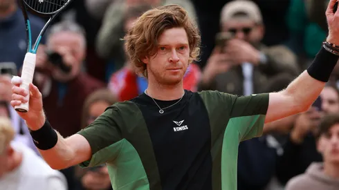 Andrey Rublev acknowledges the crowd as he celebrates his victory over Lloyd Harris of South Africa i the Men's Singles First Round match during Day Three of the 2025 French Open.