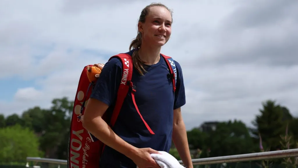 Elena Rybakina of Kazakhstanleaves after a practice session at Aorangi Park during previews prior to The Championships Wimbledon 2025. (Source: Dan Istitene/Getty Images)