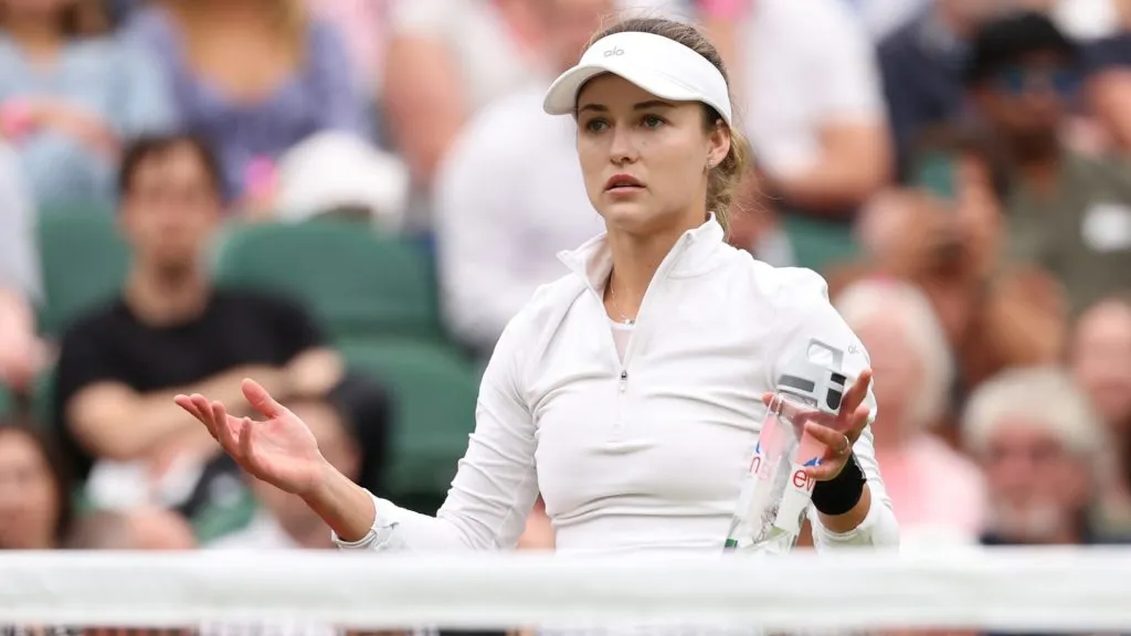 Anna Kalinskaya reacts as she plays against Rybakina of Kazakhstan in the Ladies’ Singles fourth round match during day eight of The Championships Wimbledon 2024. (Source: Julian Finney/Getty Images)