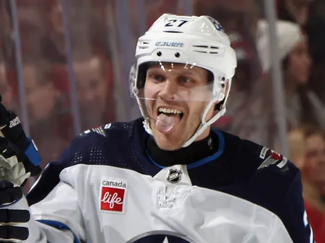 After signing Ehlers and Miller, Hurricanes lock in key forward to long-term extension