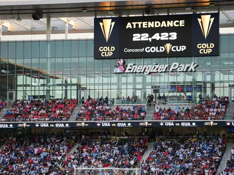 How many fans are attending the 2025 Concacaf Gold Cup final USA vs Mexico at NRG Stadium?