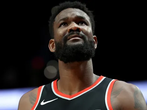 Lakers new signing Deandre Ayton receives glowing praise from a franchise legend