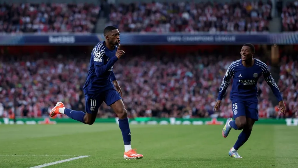 Dembele in action for PSG during an international club fixture. Photo by Michael Steele/Getty Images