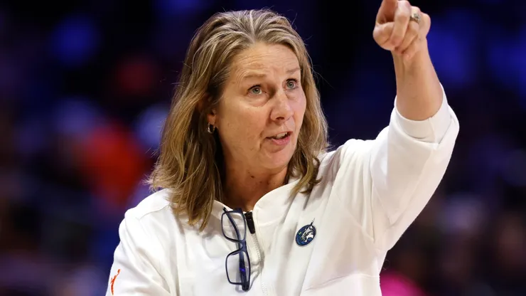 Head coach Cheryl Reeve of the Minnesota Lynx calls a play during the second half against the Dallas Wings at College Park Center on June 8, 2025 in Arlington, Texas.