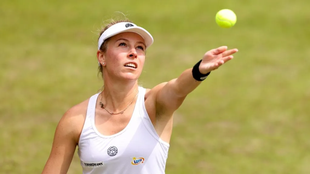 Magdalena Frech serves against Lucia Bronzetti of Italy during the Women’s Singles Round of 32 match on Day Three of the Rothesay Classic Birmingham on June 17, 2024. (Source: Paul Harding/Getty Images for LTA)