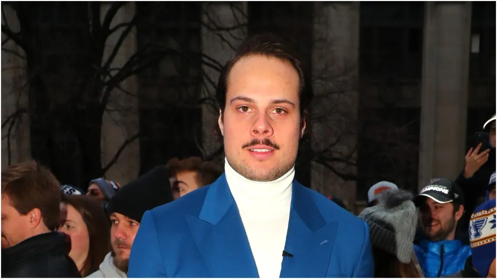 Auston Matthews #34 of the Toronto Maple Leafs arrive on the red carpet for the 2020 NHL All-Star at Enterprise Arena on January 24, 2020 in St Louis, Missouri.