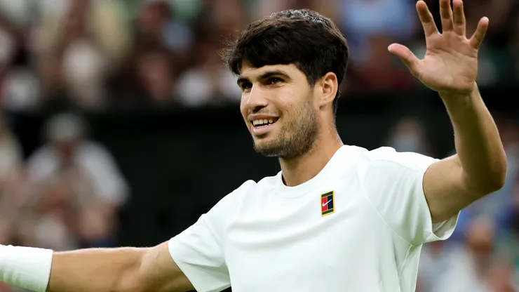 Carlos Alcaraz celebrates at 2025 Wimbledon