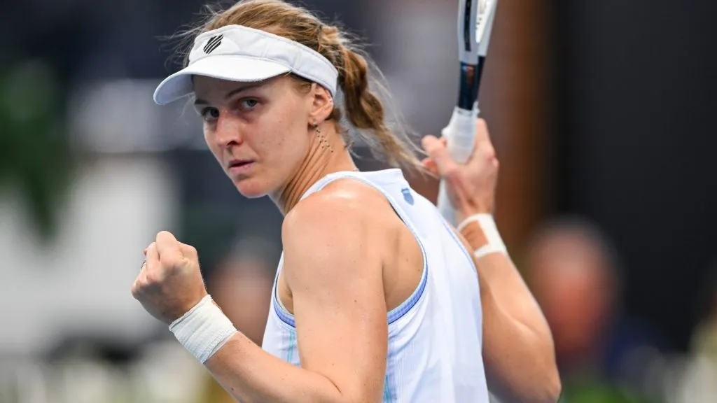 Liudmila Samsonova celebrates winning the first set in her match against Madison Keys of USA during day five of the 2025 Adelaide International at Memorial Drive on January 10, 2025. (Source: Mark Brake/Getty Images)