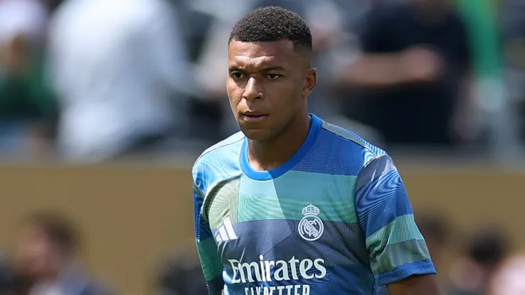 Kylian Mbappe #9 of Real Madrid C.F. warms up prior to the FIFA Club World Cup 2025 semi-final match between Paris Saint-Germain and Real Madrid CF at MetLife Stadium on July 09, 2025 in East Rutherford, New Jersey.
