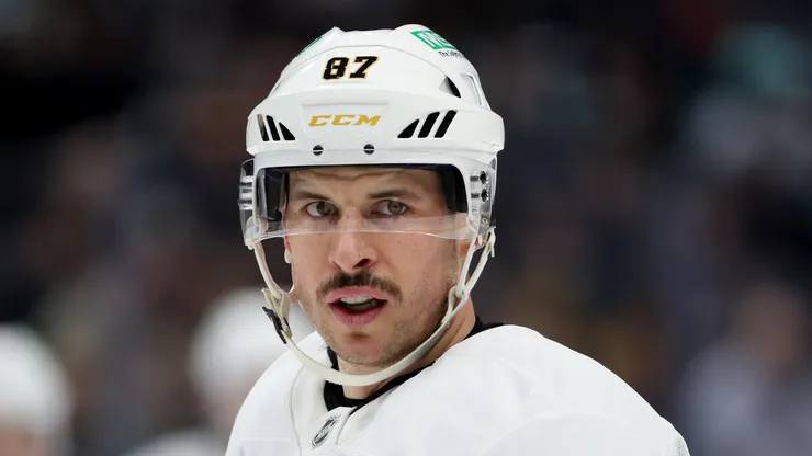 Sidney Crosby with the Pittsburgh Penguins