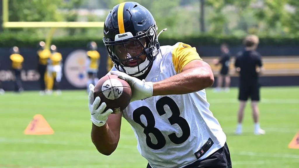Connor Heyward is a deep on the Steelers roster 