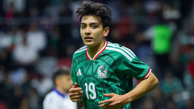 Gilberto Mora of Mexico runs during the international friendly match in 2026