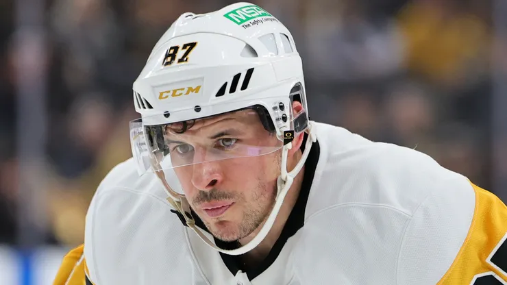 Sidney Crosby skates with the Pittsburgh Penguins.
