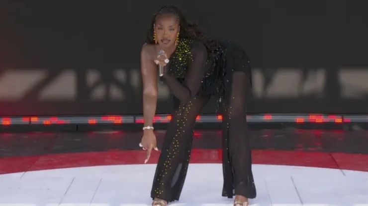 Tems at the FIFA Club World Cup 2025 halftime show.