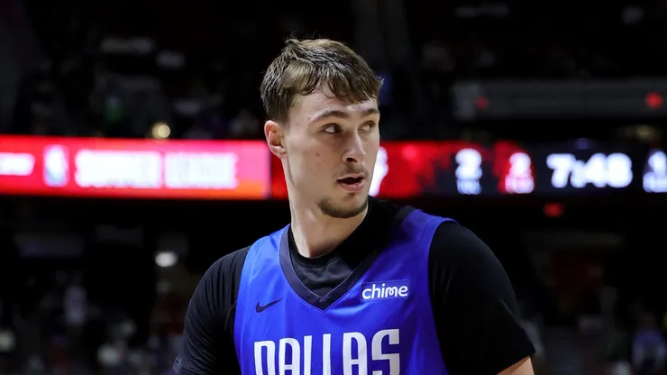 Cooper Flagg #32 of the Dallas Mavericks.