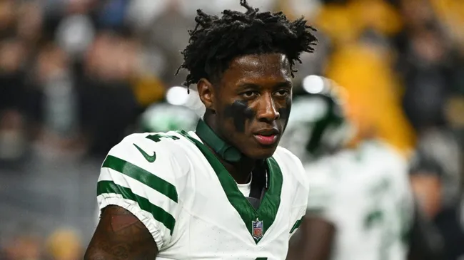 Sauce Gardner #1 of the New York Jets looks on during warm ups prior to the game against the Pittsburgh Steelers at Acrisure Stadium on October 20, 2024. (Source: Justin Berl/Getty Images)