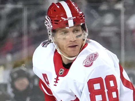 After stint with Kane's Red Wings and Bedard's Blackhawks, Canadiens stun NHL by signing former first-round pick