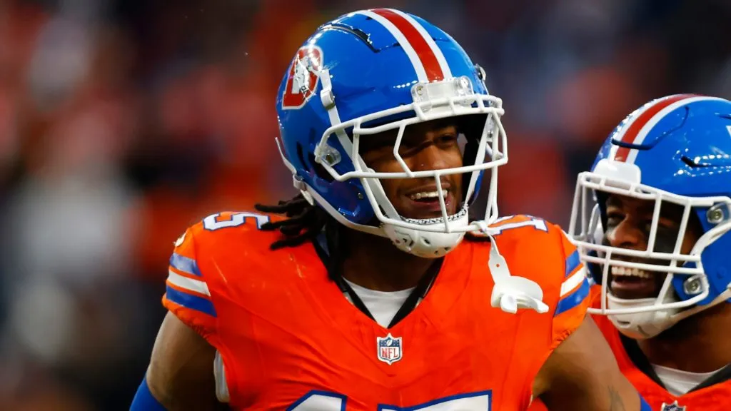 Nik Bonitto #15 of the Denver Broncos celebrates after recording a sack in the third quarter against the Kansas City Chiefs at Empower Field At Mile High on January 05, 2025 in Denver, Colorado.