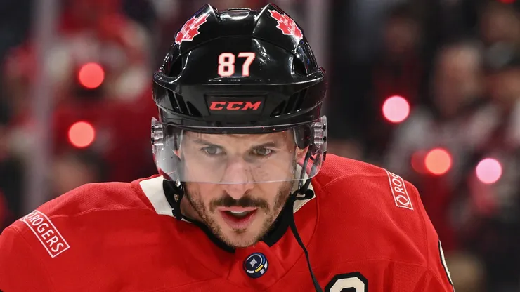 Sidney Crosby of the Team Canada