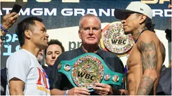 Manny Pacquiao (L) and WBC welterweight champion Mario Barrios (R) face off