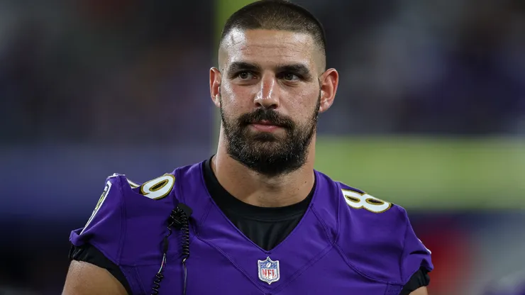 Mark Andrews #89 of the Baltimore Ravens looks on from the sidelines against the Tennessee Titans during the second half at M&T Bank Stadium on August 11, 2022 in Baltimore, Maryland.