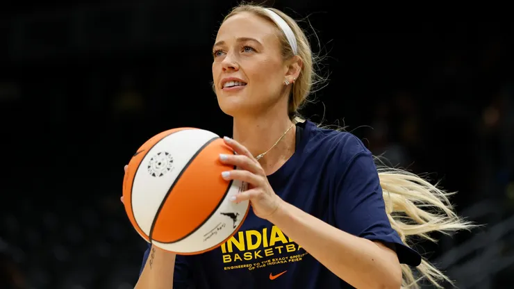 Sophie Cunningham #8 of the Indiana Fever warms up before the game against the Seattle Storm at Climate Pledge Arena on June 24, 2025.