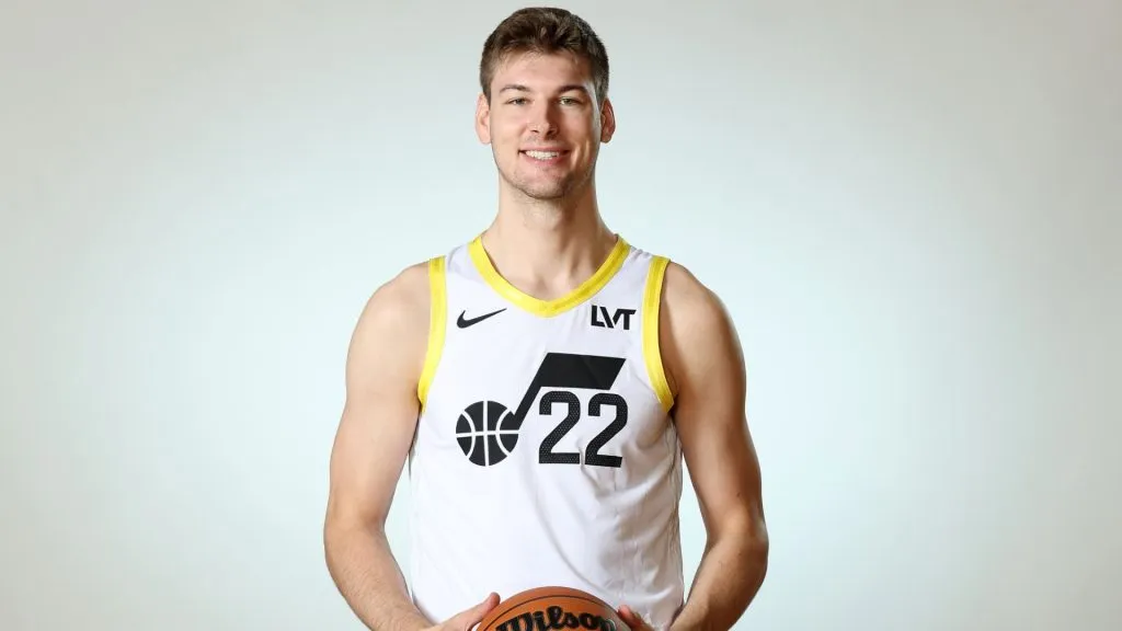 Kyle Filipowski #22 of the Utah Jazz poses for a portrait during the 2024 NBA Rookie Photo Shoot at UNLV on July 16, 2024. (Source: Monica Schipper/Getty Images)
