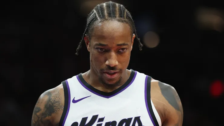 DeMar DeRozan #10 of the Sacramento Kings during a game at PHX Arena on March 14, 2025.