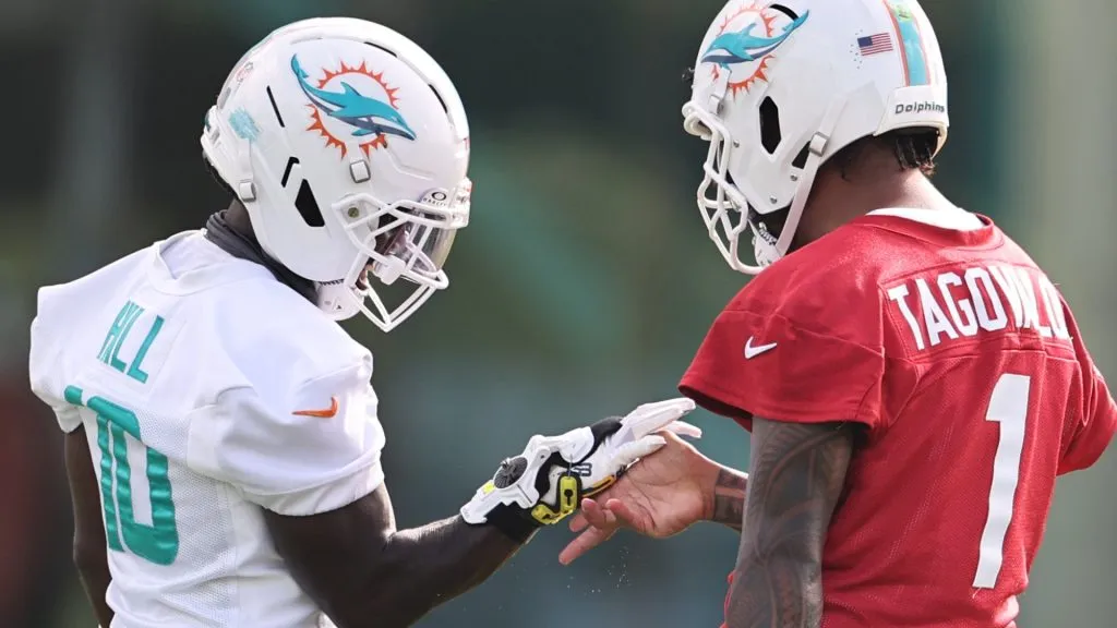 Tyreek Hill Tua Tagovailoa