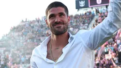 Rodrigo de Paul, Inter Miami CF new signing, waves to fans as he is introduced as a new player prior to the MLS match between Inter Miami CF and FC Cincinnati at Chase Stadium on July 26, 2025.