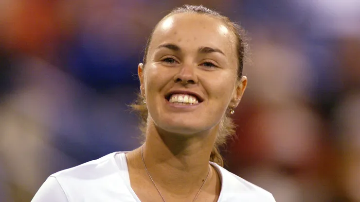 Martina Hingis (SUI) during her match against Monica Seles (USA) at the 2002 Pacific Life Open in Indian Wells.