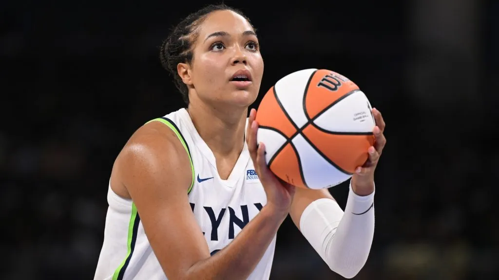 Napheesa Collier #24 of the Minnesota Lynx shoots a free throw against the Chicago Sky at Wintrust Arena on July 12, 2025. (Source: Daniel Bartel/Getty Images)