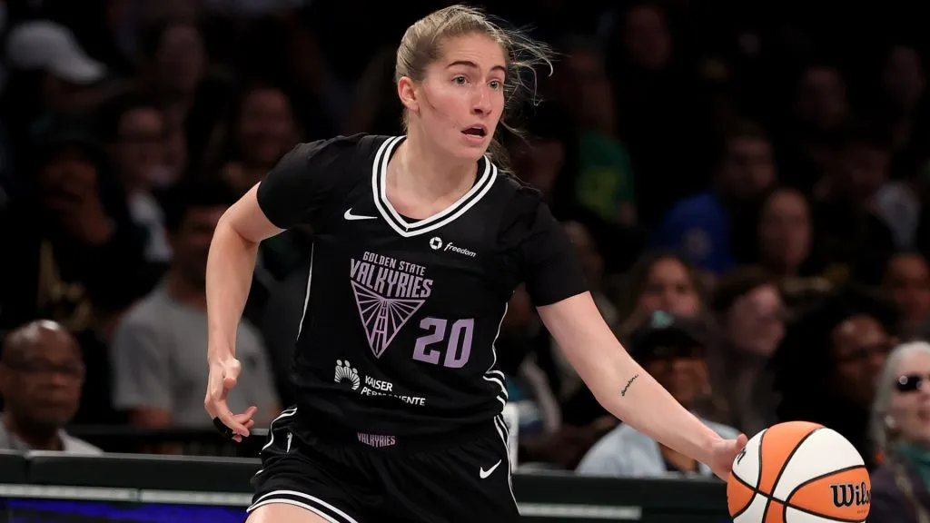 Kate Martin #20 of the Golden State Valkyries takes the ball in the first half against the New York Liberty at Barclays Center on May 27, 2025. (Source: Elsa/Getty Images)