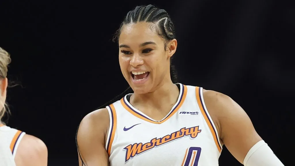 Satou Sabally #0 of the Phoenix Mercury celebrates with Lexi Held #1 during the WNBA game tate Valkyries at PHX Arena on June 05, 2025. (Source: Christian Petersen/Getty Images)