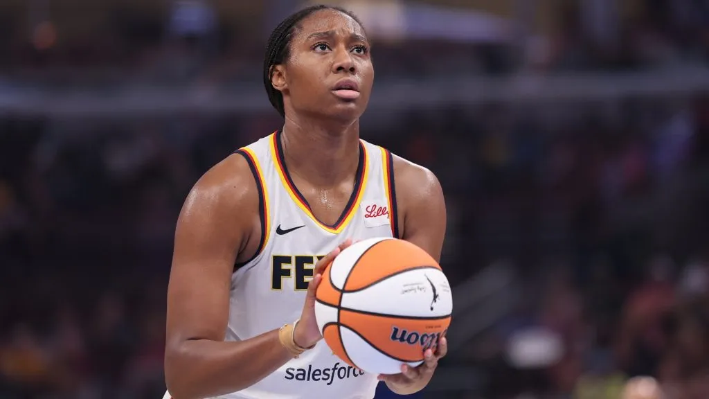 Aliyah Boston #7 of the Indiana Fever shoots a free throw against the Chicago Sky during the second half at the United Center on July 27, 2025. (Source: Michael Reaves/Getty Images)