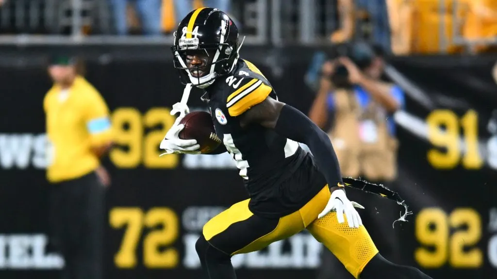 Joey Porter Jr. #24 of the Pittsburgh Steelers runs the ball after an interception during the fourth quarter against the Dallas Cowboys at Acrisure Stadium on October 06, 2024 in Pittsburgh, Pennsylvania