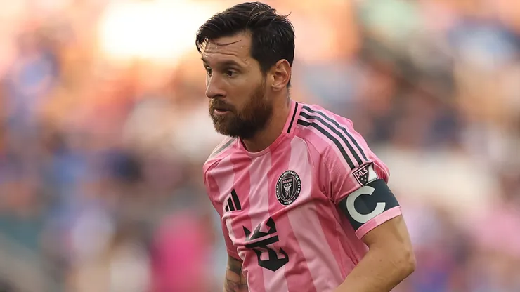 Lionel Messi #10 of Inter Miami CF controls the ball during MLS match between FC Cincinnati and Inter Miami CF at TQL Stadium on July 16, 2025 in Cincinnati, Ohio.