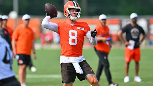 Quarterback Kenny Pickett #8 of the Cleveland Browns passes during training camp at CrossCountry Mortgage Campus on July 26, 2025 in Berea, Ohio.