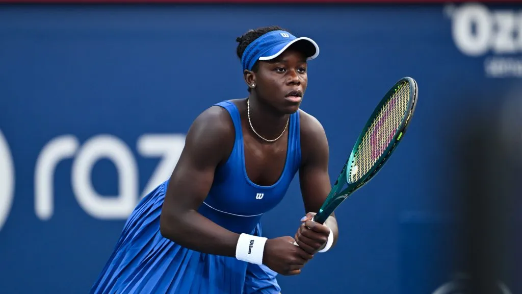 Victoria Mboko during the 2025 Canadian Open (Minas Panagiotakis/Getty Images)