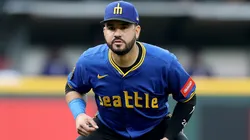 Eugenio Suárez #28 of the Seattle Mariners plays third base during the first inning against the Texas Rangers at T-Mobile Park on July 31, 2025.