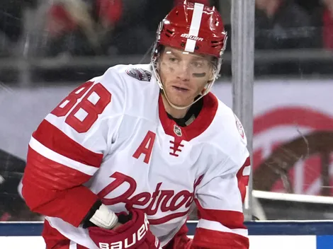 James van Riemsdyk speaks frankly about teaming up with Patrick Kane on Red Wings