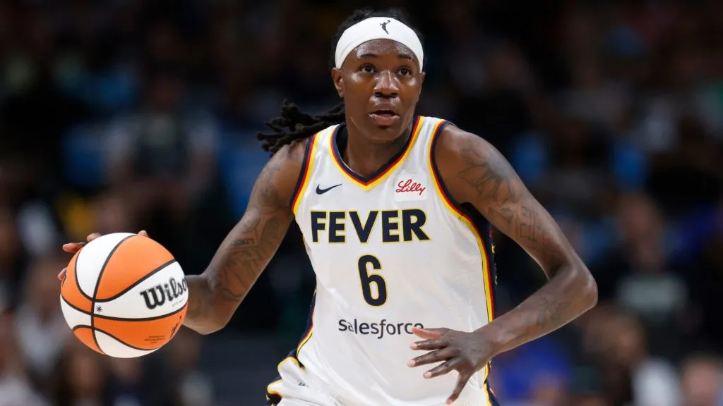 Natasha Howard #6 of the Indiana Fever handles the ball against the Dallas Wings during the first half at American Airlines Center on August 1, 2025. (Source: Ron Jenkins/Getty Images)